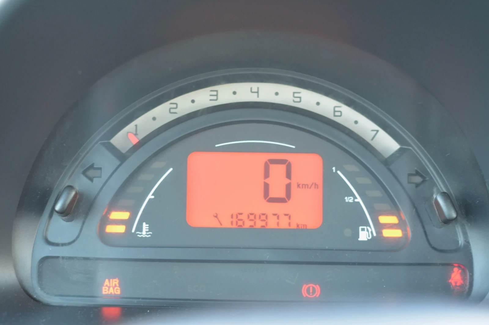 Citroen C2 1.4HDI - изображение 8