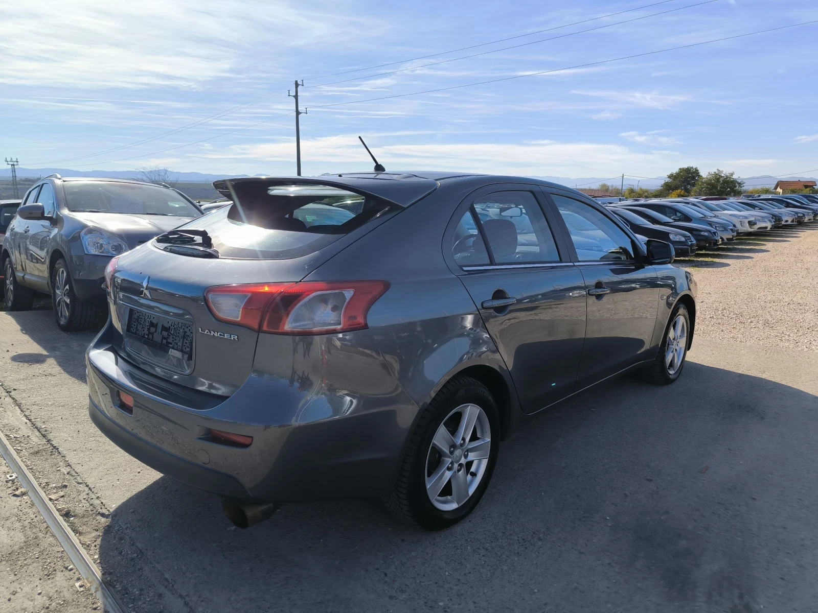 Mitsubishi Lancer 1.8i - изображение 5