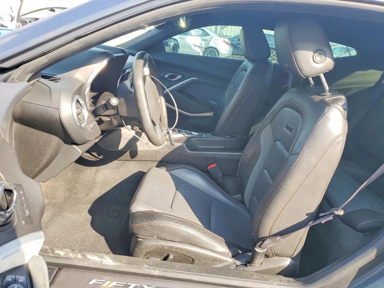 Chevrolet Camaro 2dr Cpe 2SS, снимка 7 - Автомобили и джипове - 54059486