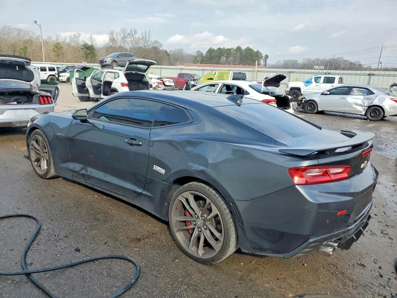 Chevrolet Camaro 2dr Cpe 2SS, снимка 3 - Автомобили и джипове - 54059486