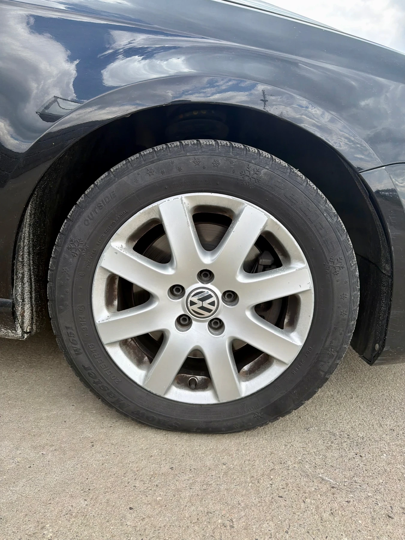 VW Passat 2.0 TDI - Комби, снимка 7 - Автомобили и джипове - 54258360