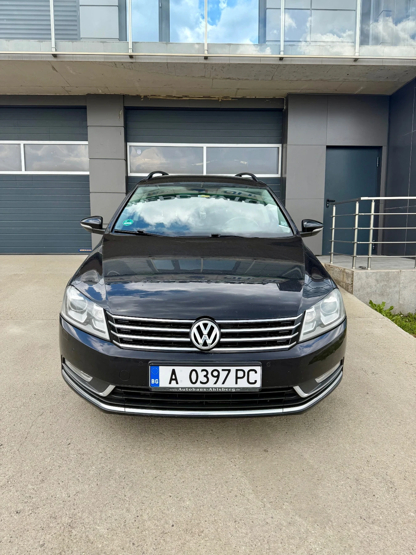 VW Passat 2.0 TDI - Комби, снимка 2 - Автомобили и джипове - 54258360