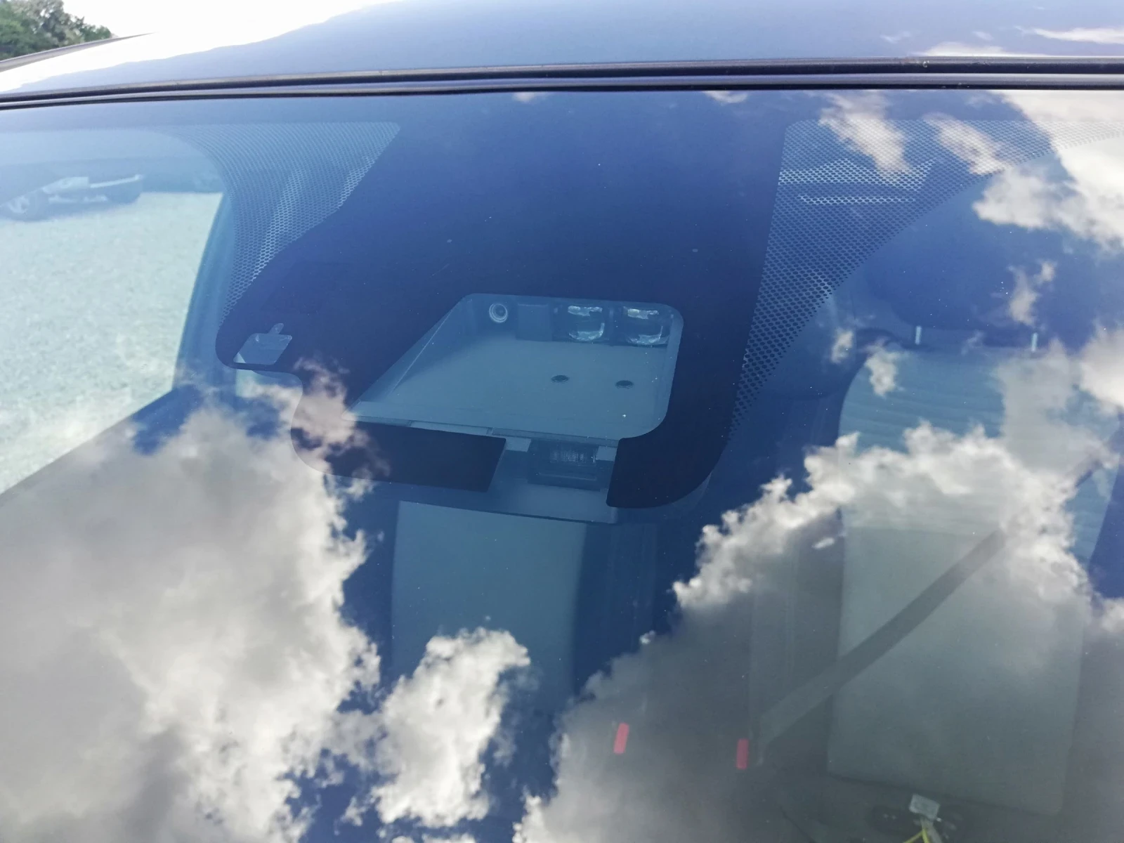 Toyota Yaris 1.5i kli navi kamera led, снимка 17 - Автомобили и джипове - 54699034