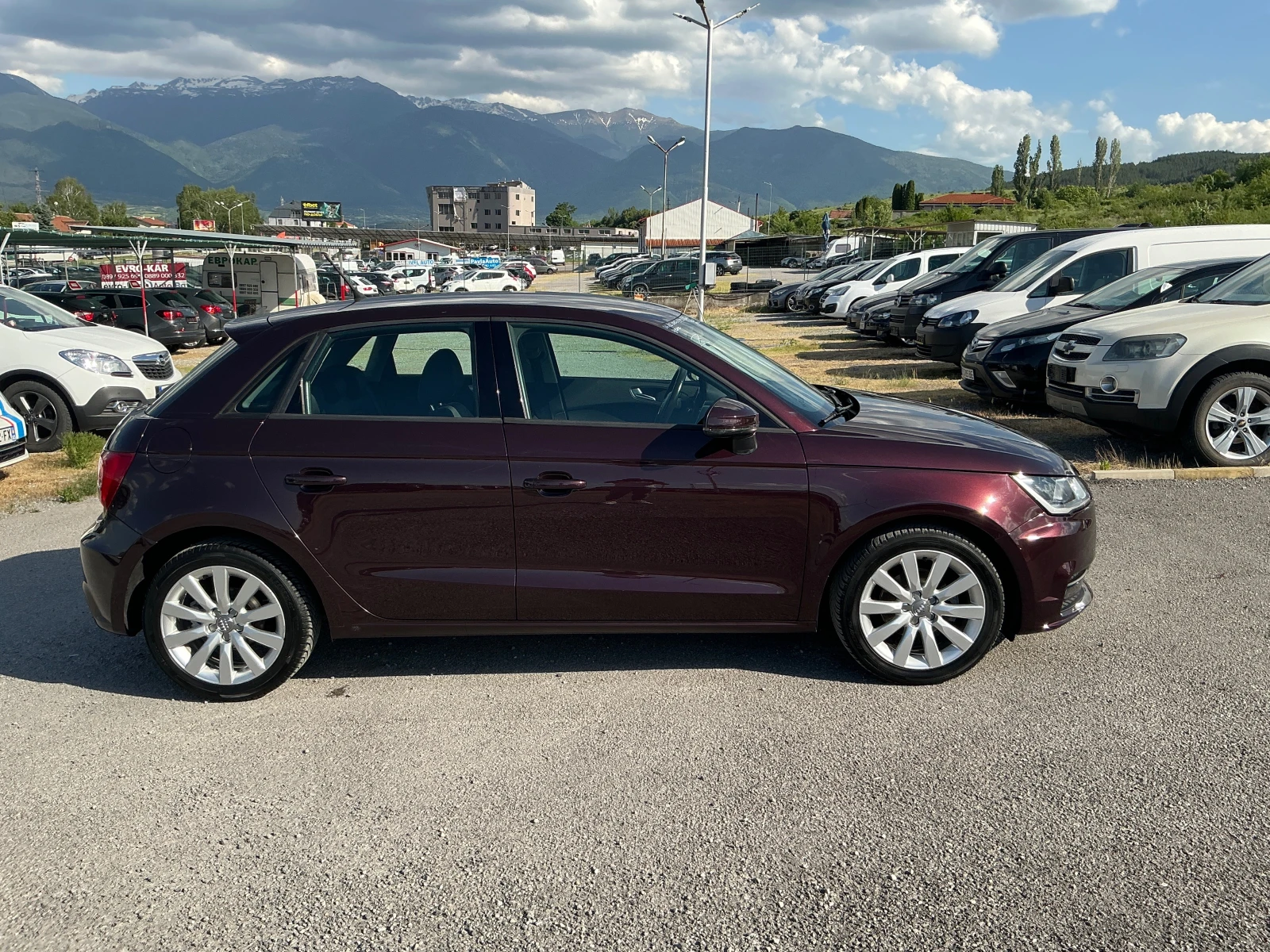 Audi A1 1.4 TDI, снимка 4 - Автомобили и джипове - 54704357
