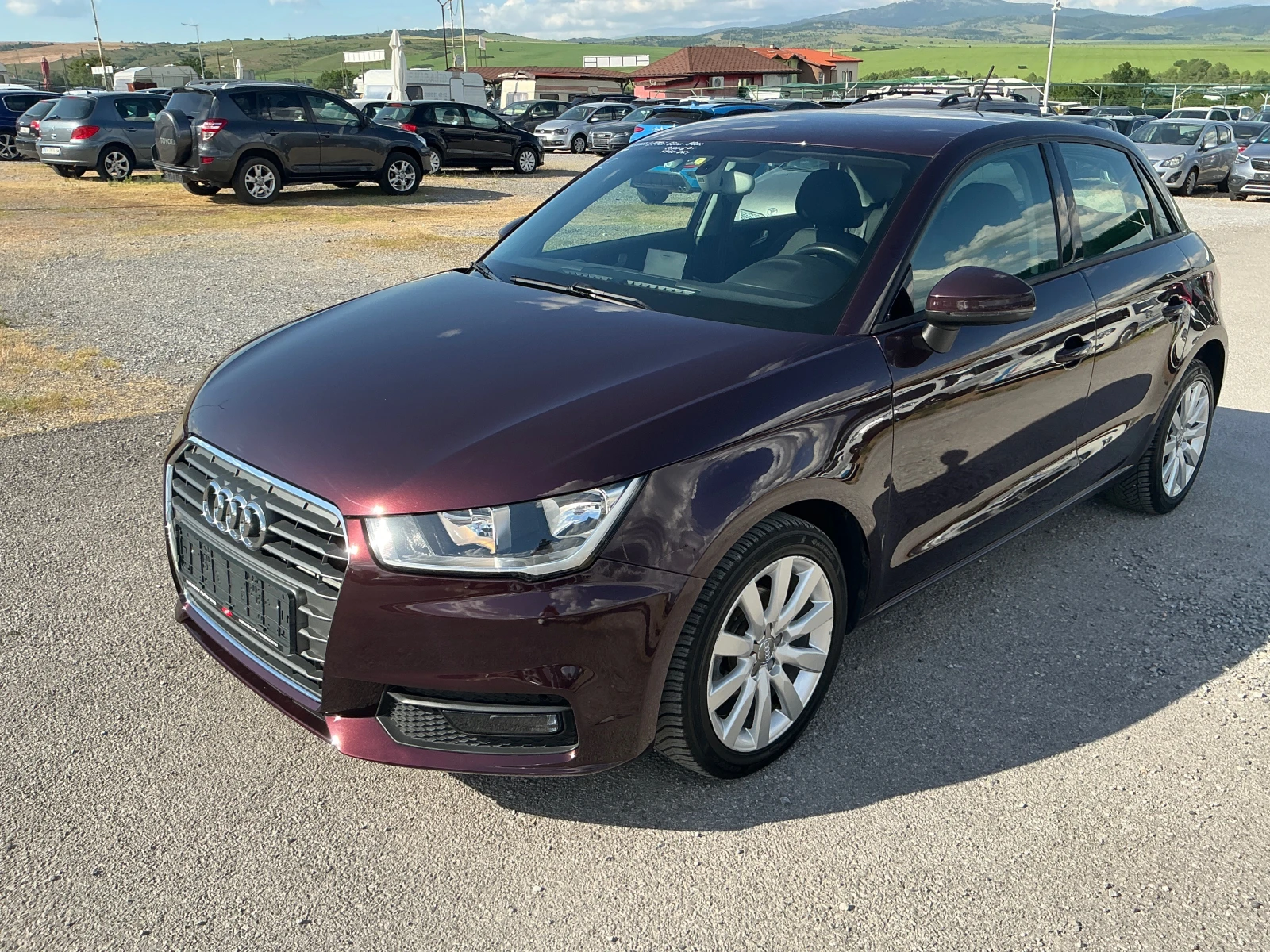 Audi A1 1.4 TDI, снимка 3 - Автомобили и джипове - 54704357