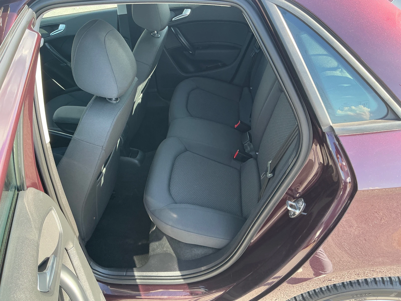 Audi A1 1.4 TDI, снимка 15 - Автомобили и джипове - 54704357
