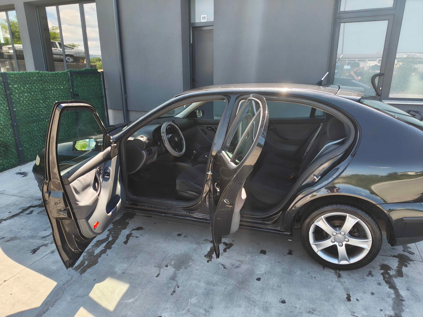 Seat Leon, снимка 9 - Автомобили и джипове - 54721811