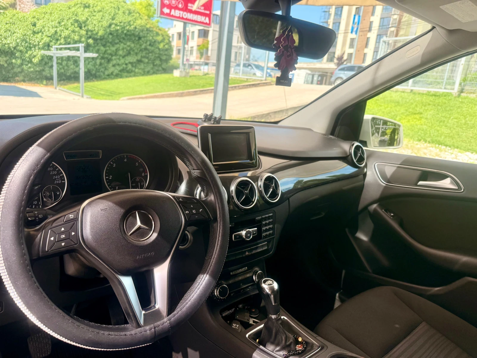 Mercedes-Benz B 180, снимка 7 - Автомобили и джипове - 54734430