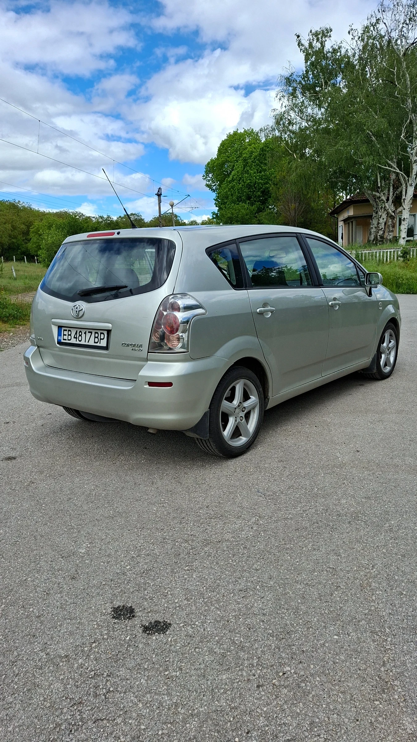 Toyota Corolla verso 1.8 VVT-i Газов инжекцион, снимка 16 - Автомобили и джипове - 54774258