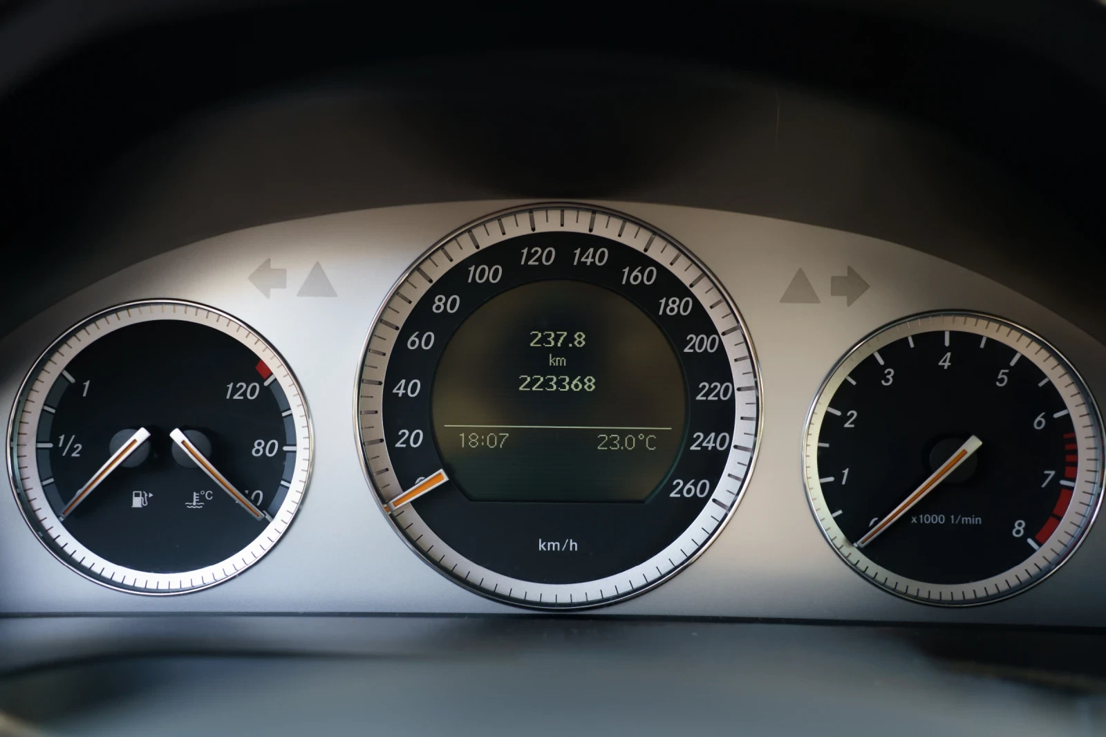 Mercedes-Benz C 200 Kompressor AVANTGARDE , снимка 14 - Автомобили и джипове - 54825249