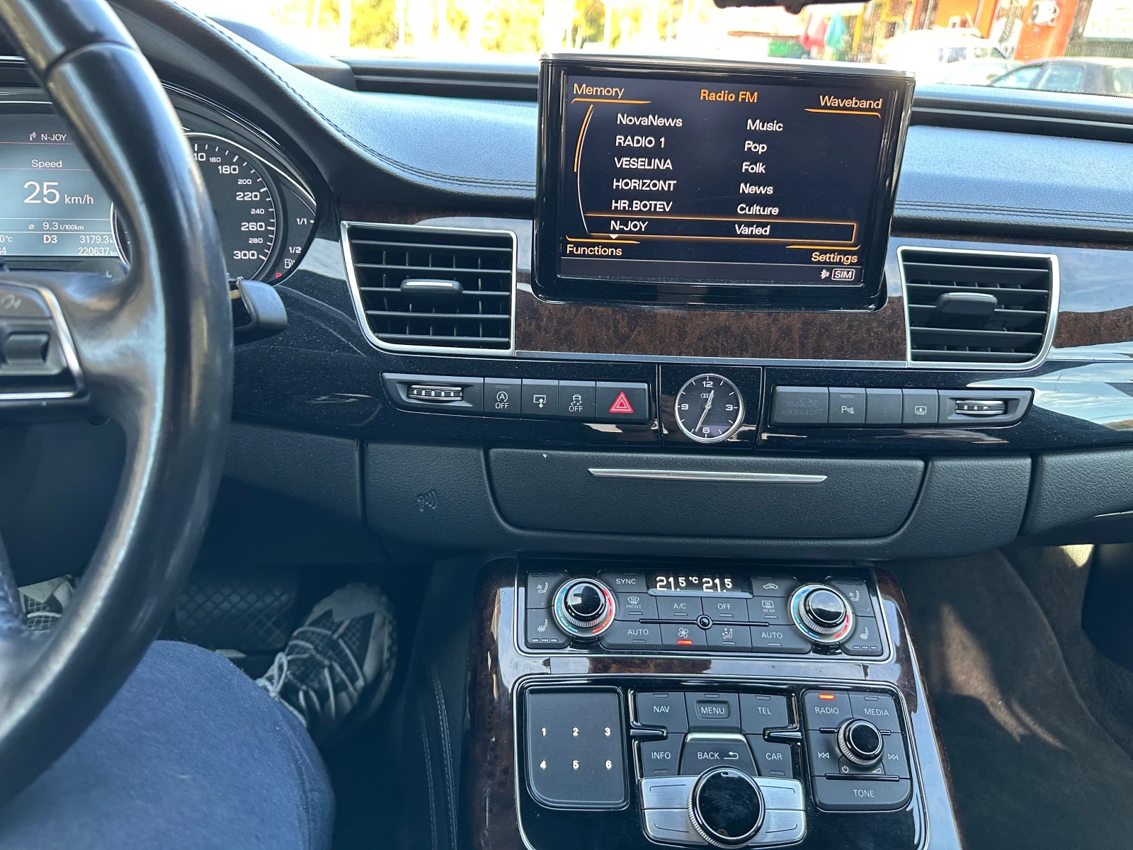 Audi A8 A8L MATRIX Топ цена до 21.06, снимка 3 - Автомобили и джипове - 54932551