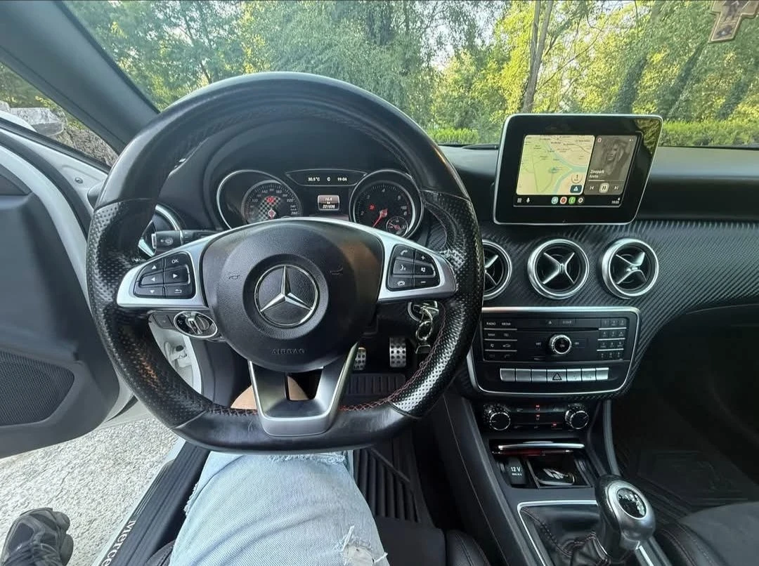 Mercedes-Benz A 200, снимка 10 - Автомобили и джипове - 55336033