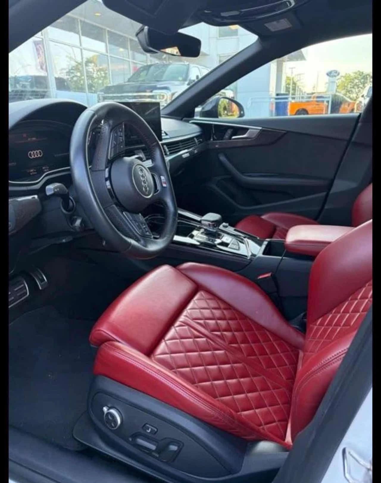 Audi S5 * Progressiv* АВТОКРЕДИТ БЕЗ ПЪРВОНАЧАЛНА ВНОСКА* , снимка 4 - Автомобили и джипове - 55428054
