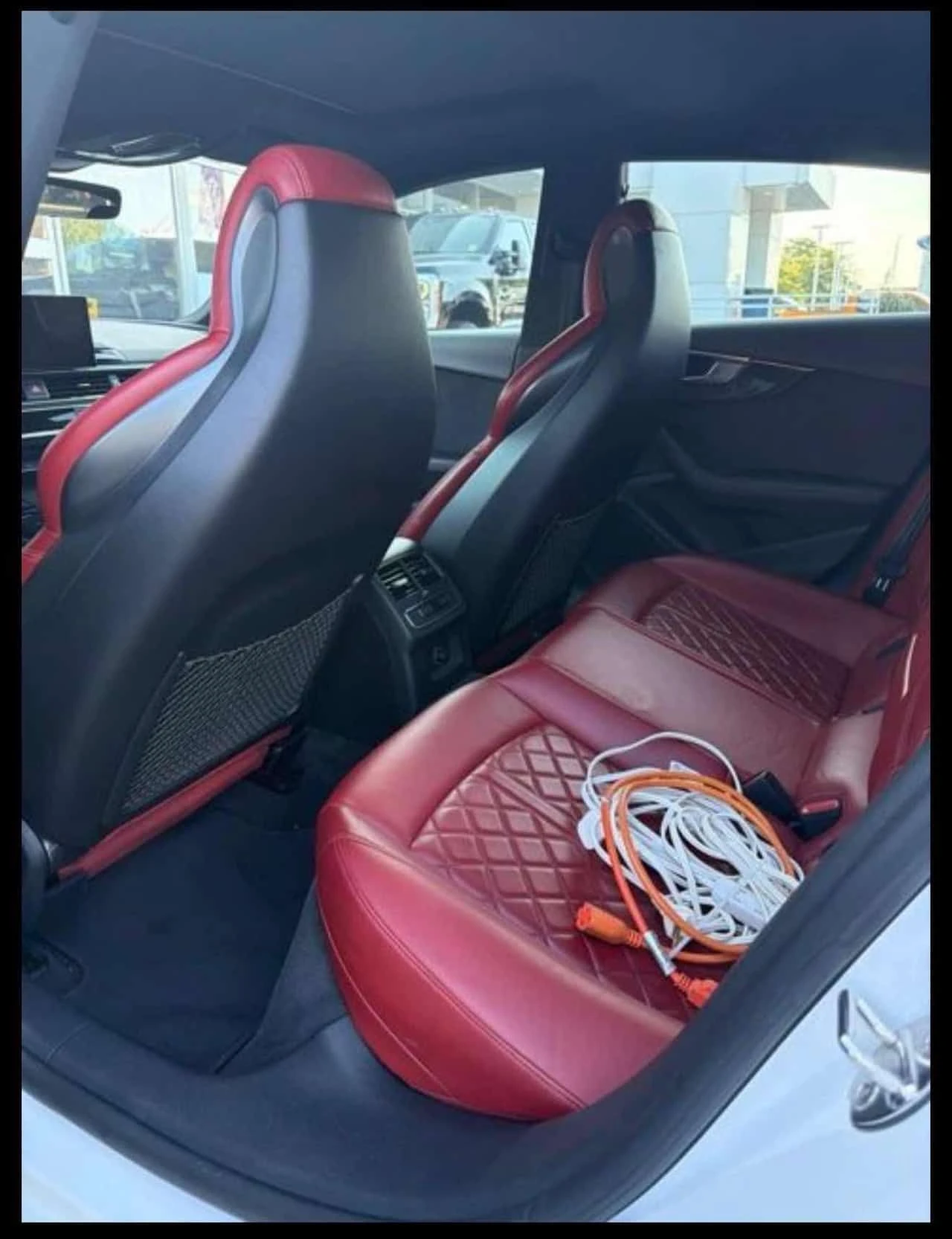 Audi S5 * Progressiv* АВТОКРЕДИТ БЕЗ ПЪРВОНАЧАЛНА ВНОСКА* , снимка 6 - Автомобили и джипове - 55428054