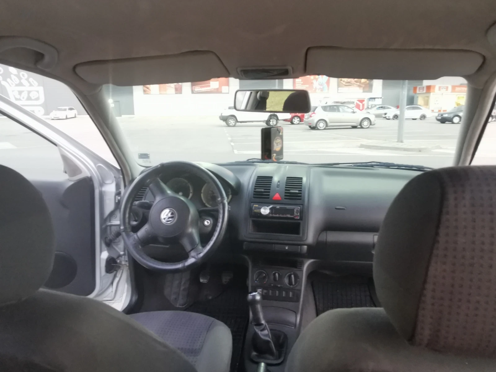 VW Polo, снимка 4 - Автомобили и джипове - 56149540