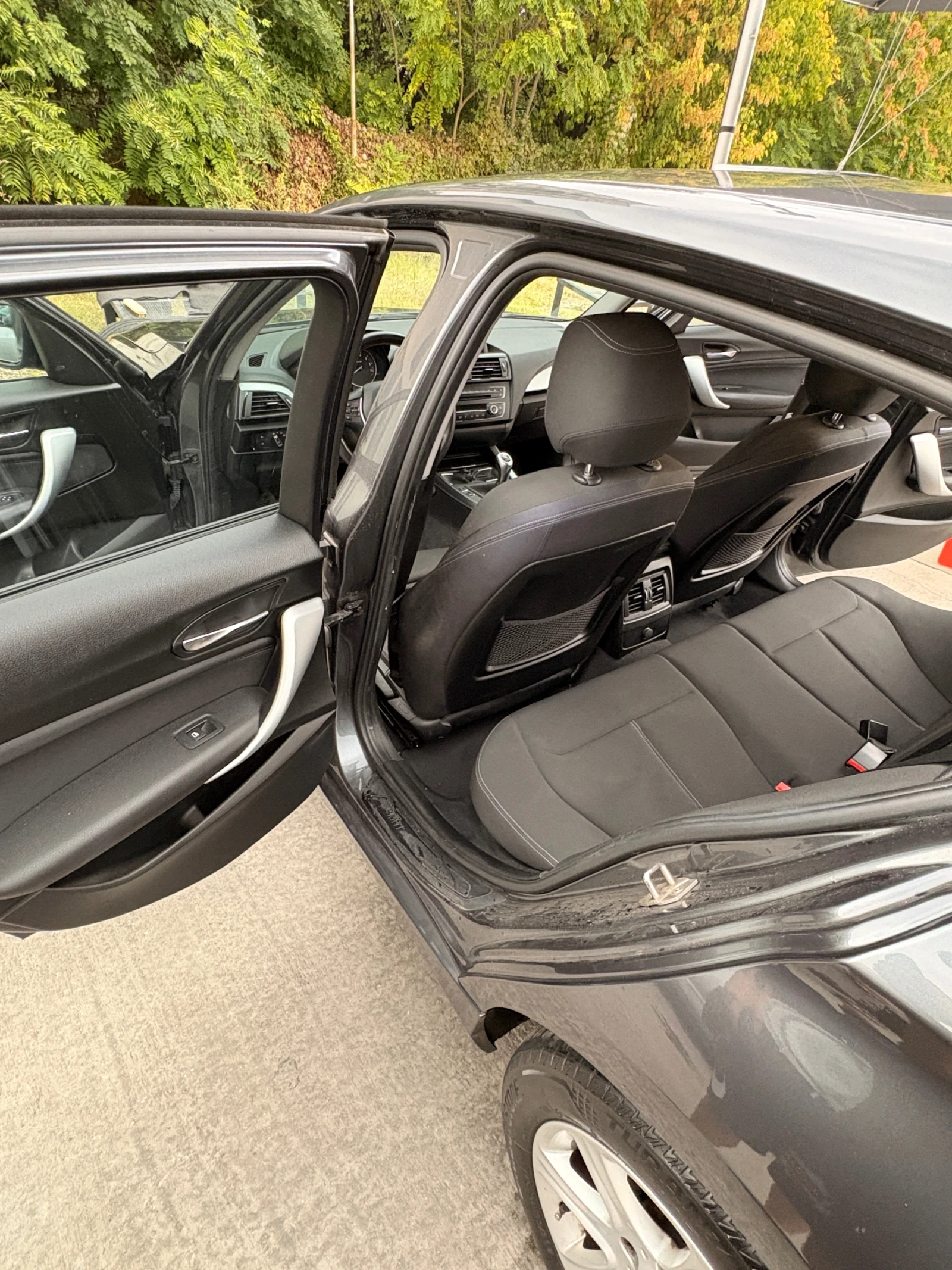 BMW 116 BMW 116i Sport Line | 2012 г. | 165 000 км | 6-ск., снимка 10 - Автомобили и джипове - 56179851