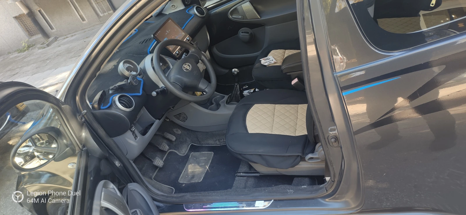 Toyota Aygo 1.0, снимка 11 - Автомобили и джипове - 56571574