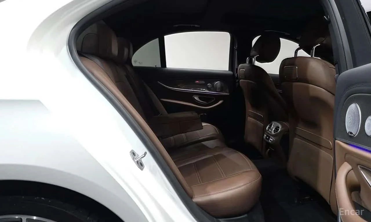 Mercedes-Benz E 53 AMG 4MATIC+ /���������/��������/���������/360 | Mobile.bg � ����������� 11