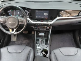 Kia Niro HEV/ ПОДГРЕВ/ КОЖА/ КАМЕРА/ LANE ASSIST, снимка 7