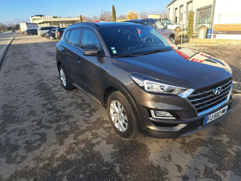 Hyundai Tucson 1.6d euro 6, снимка 15 - Автомобили и джипове - 48283107