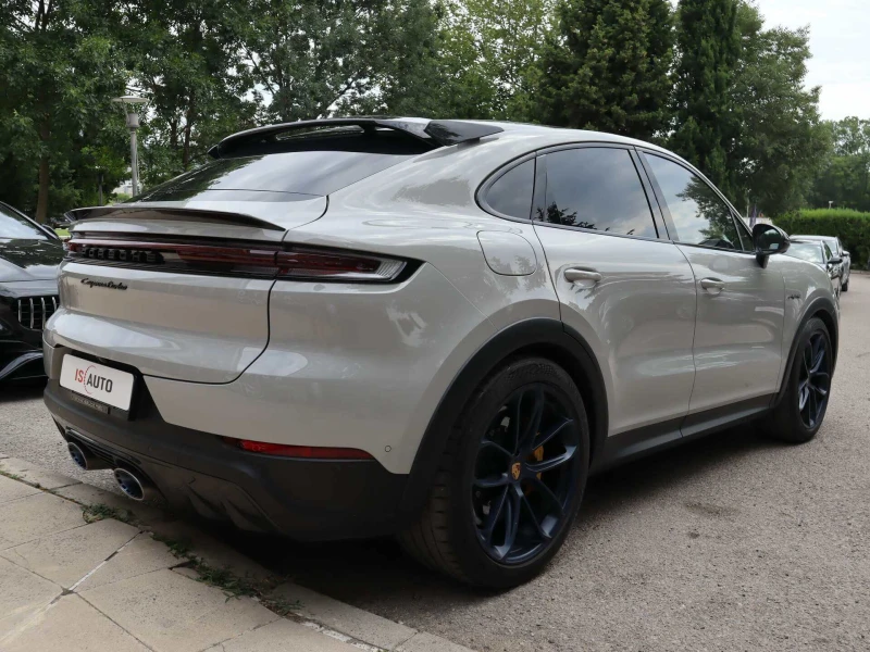 Porsche Cayenne Turbo E-Hybrid/Coupe/PCCB/PDCC Sport/PDLS+ /HuD/PE, снимка 4 - Автомобили и джипове - 51207570