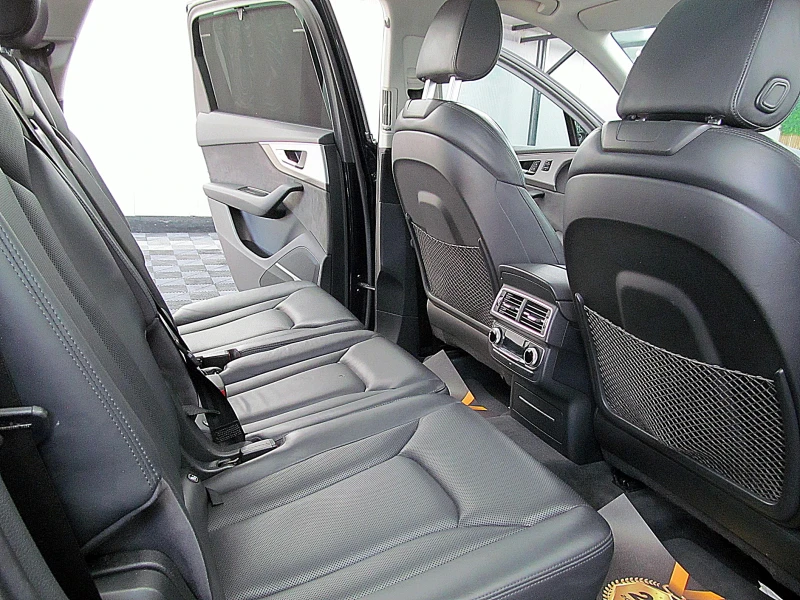 Audi Q7 7-MESTA/PANORAMA/ПОДГРЕВ ОБДУХВАНЕ СОБСТВЕН ЛИЗИНГ, снимка 9 - Автомобили и джипове - 52731543