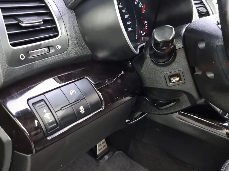 Kia Sorento, снимка 14 - Автомобили и джипове - 54832141