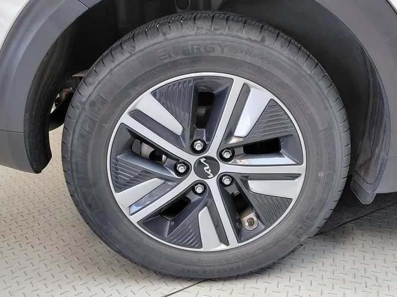 Kia Niro HEV/ �������/ ����/ ������/ LANE ASSIST | Mobile.bg � ����������� 5