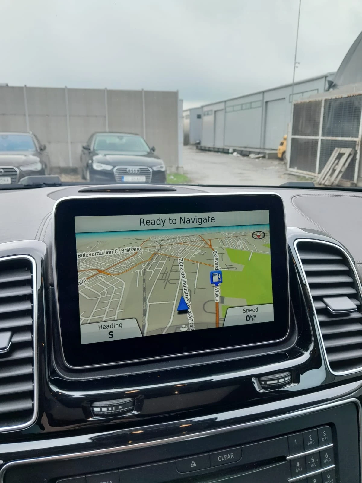 Mercedes-Benz GLE 350, снимка 5 - Автомобили и джипове - 44959158