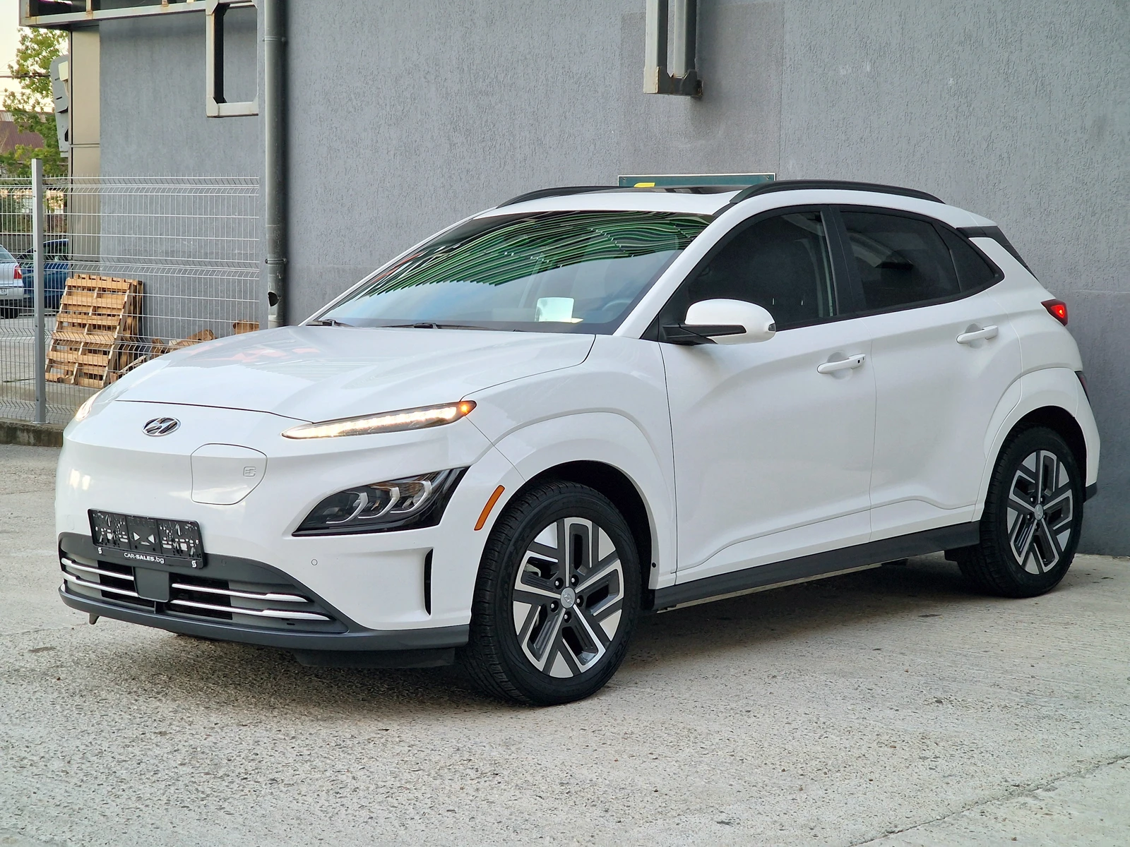 Hyundai Kona 64kв.ч./Premium - изображение 4