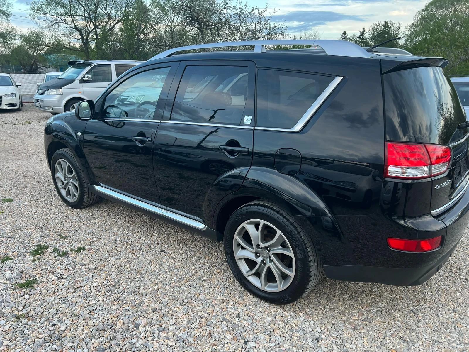 Citroen C-Crosser 2.2 HDI - изображение 2