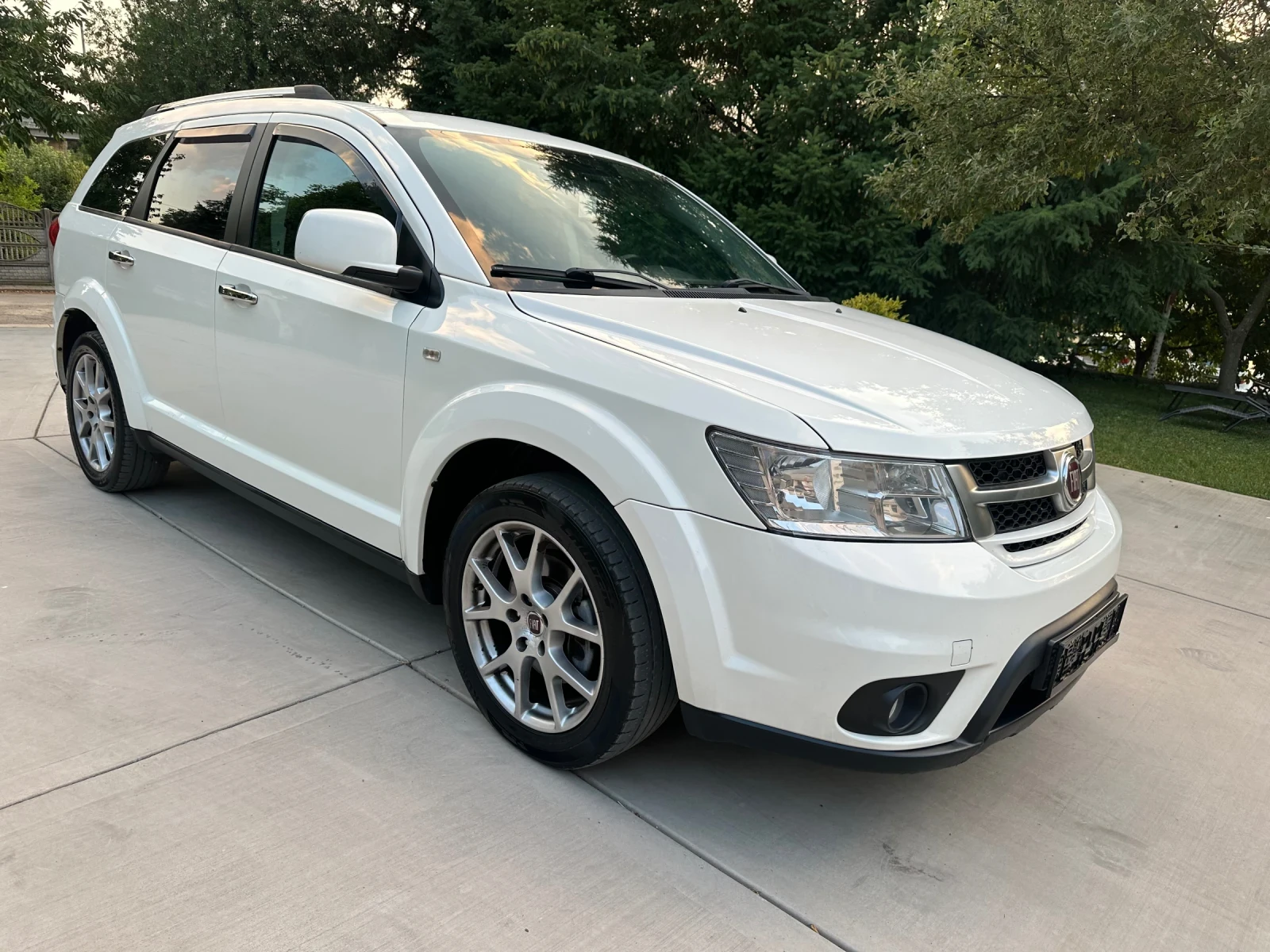 Fiat Freemont 2.0M-jet* 170к.с.* Navi* TV* 7места - изображение 4
