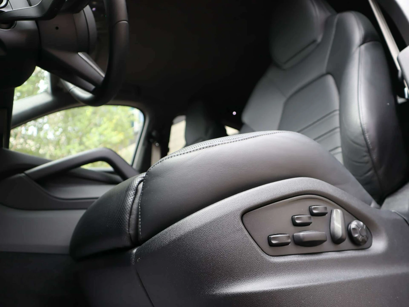 Porsche Cayenne Turbo E-Hybrid/Coupe/PCCB/PDCC Sport/PDLS+ /HuD/PE - изображение 8
