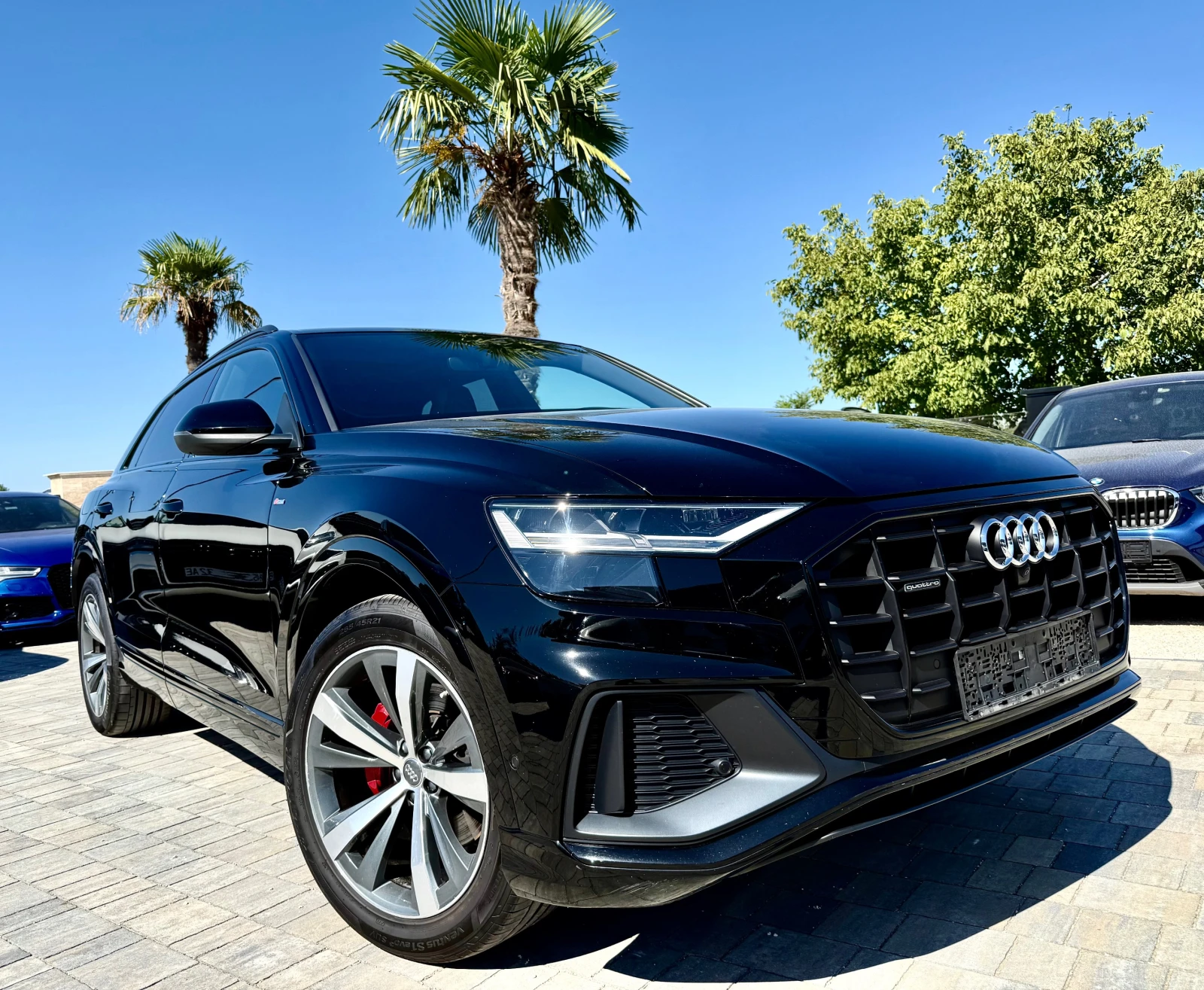 Audi Q8 3.0TDI* S-LINE* 2020г - изображение 2