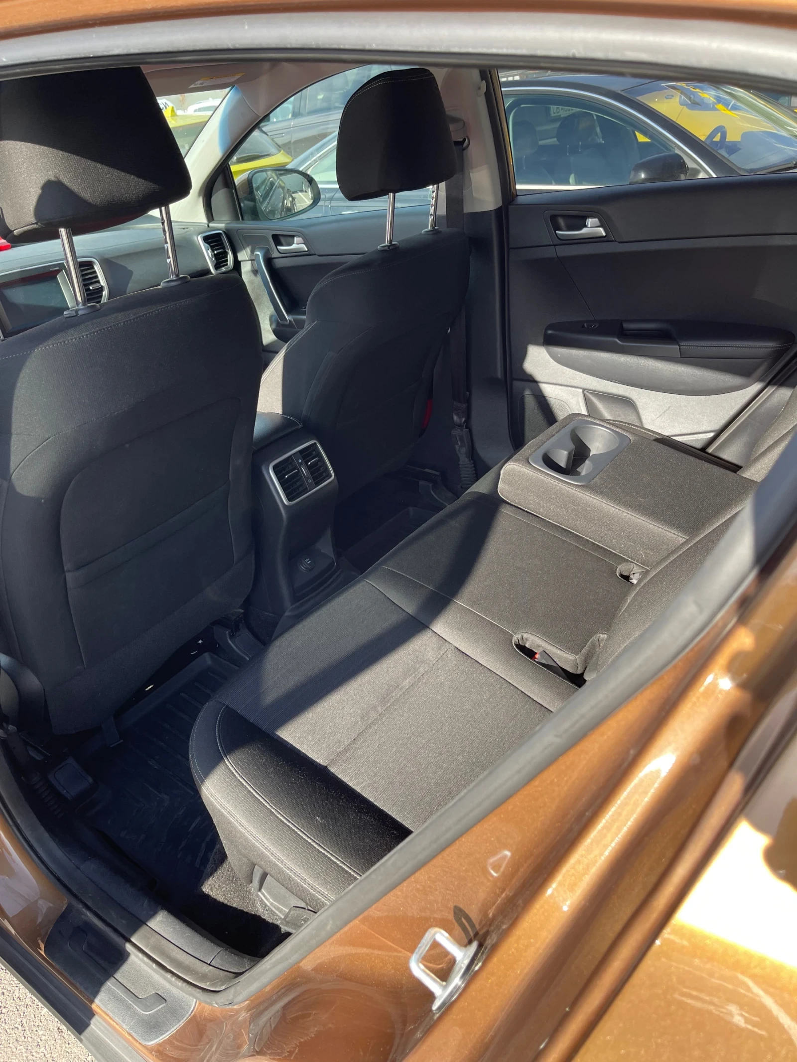 Kia Sportage  44    | Mobile.bg   12