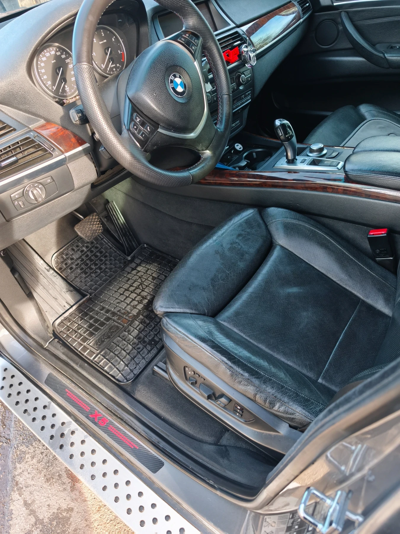 BMW X5  - изображение 5