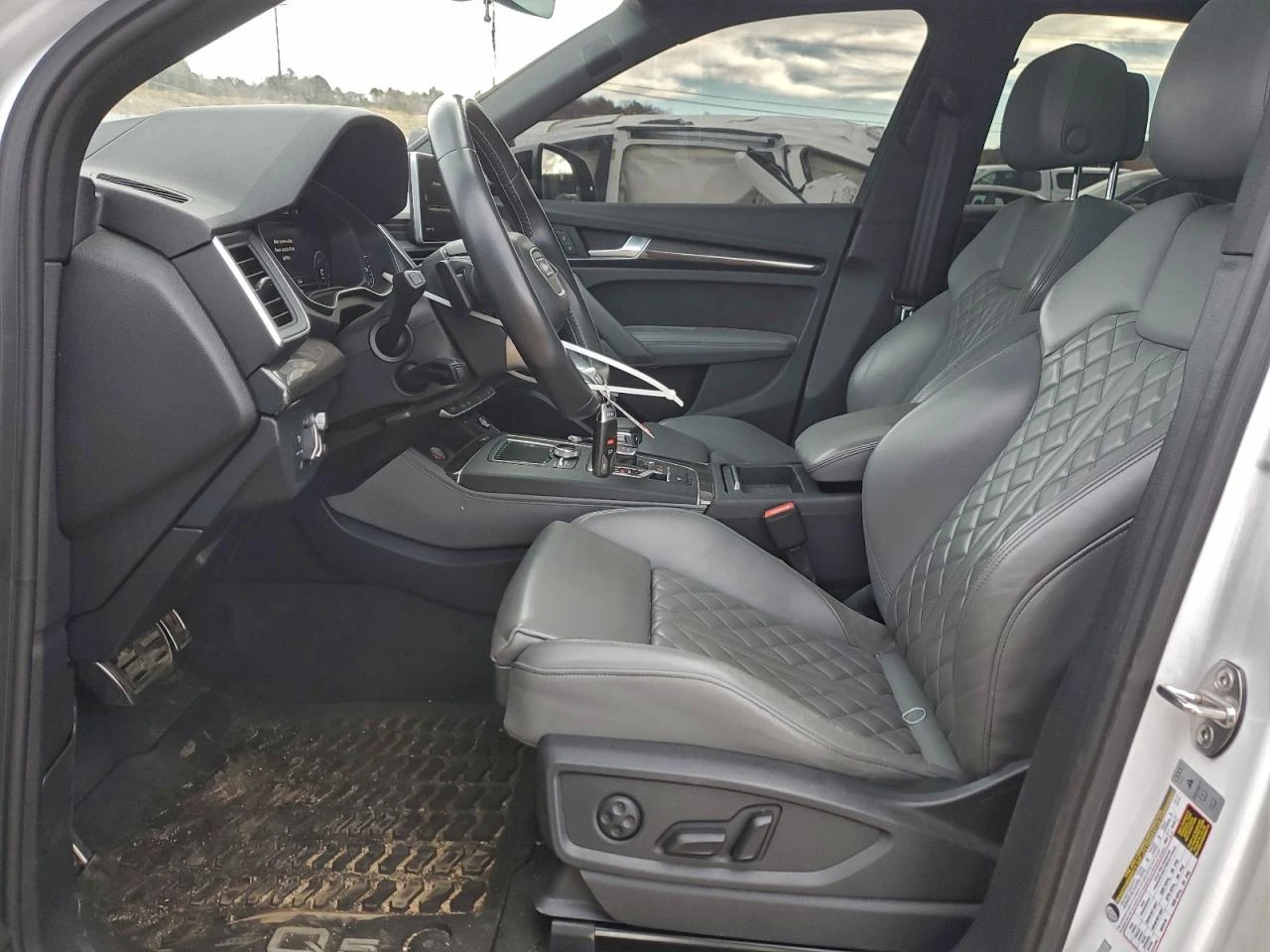 Audi SQ5 PRESTIGE, снимка 7 - Автомобили и джипове - 53747745