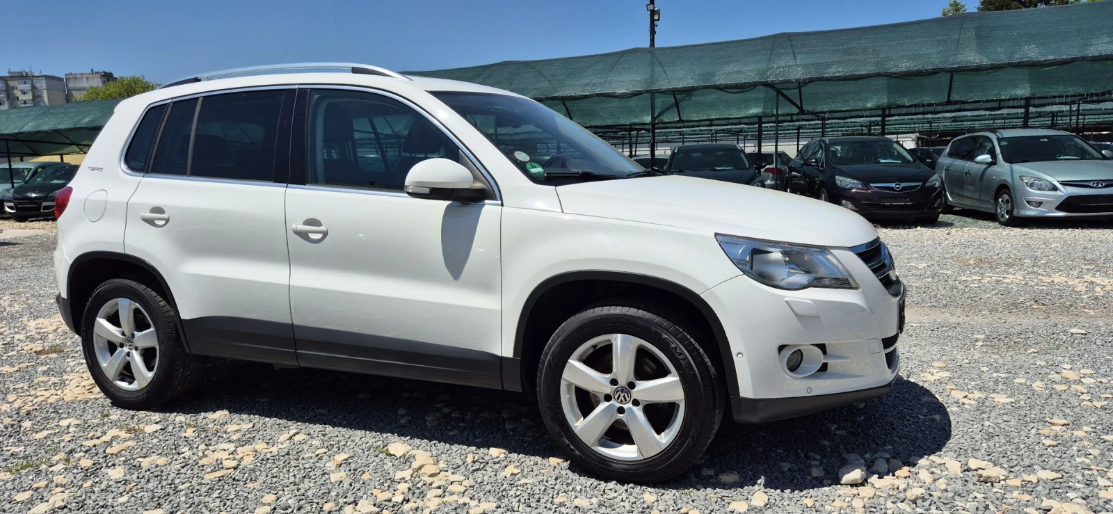 VW Tiguan PANORAMA, снимка 8 - Автомобили и джипове - 54691150