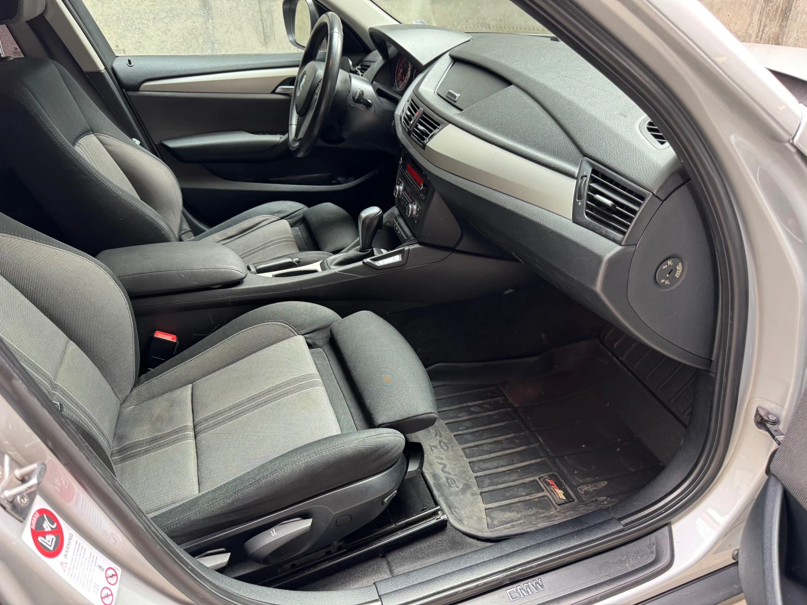 BMW X1 2.0d xDrive, снимка 14 - Автомобили и джипове - 54742128