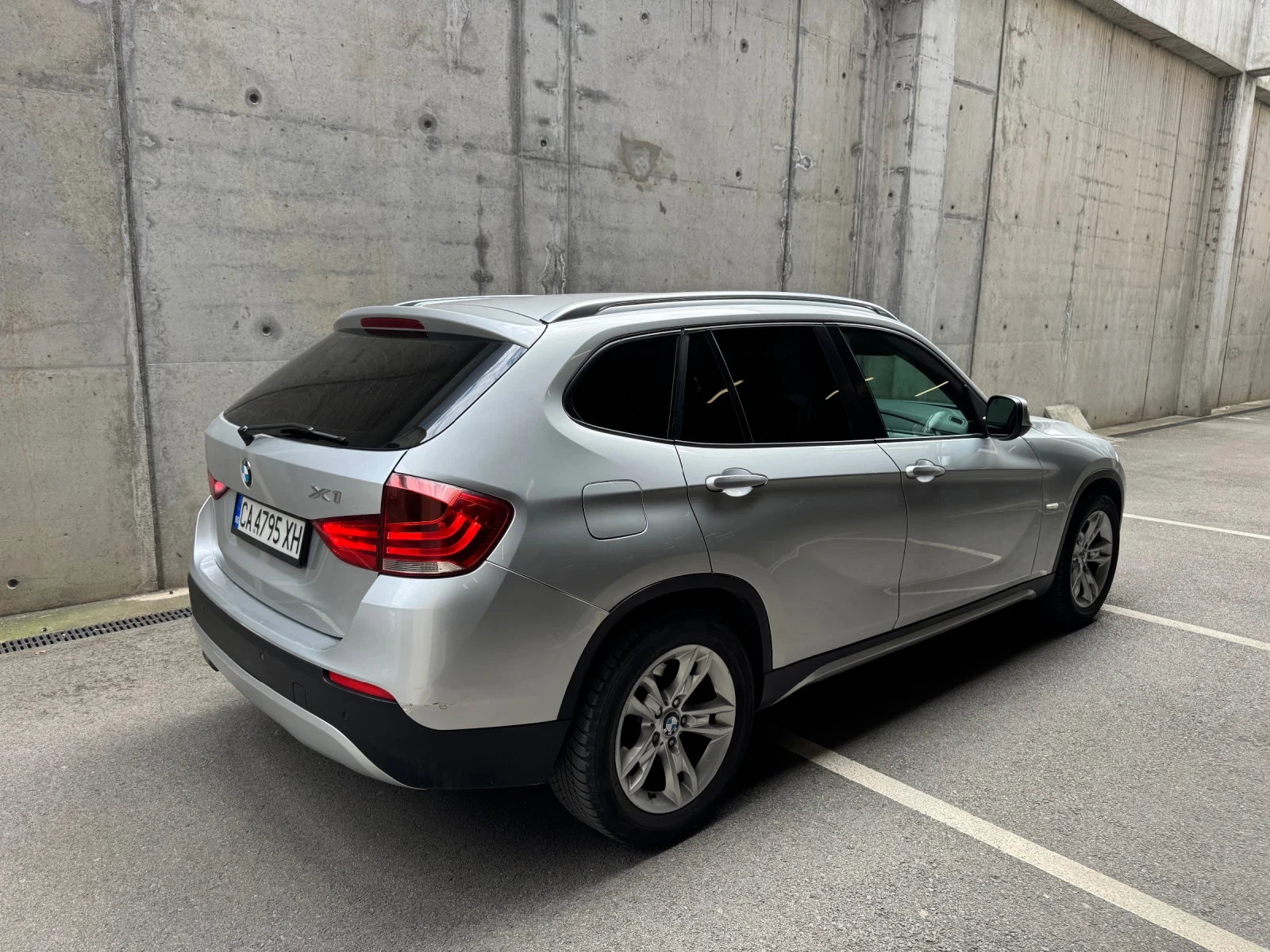 BMW X1 2.0d xDrive, снимка 4 - Автомобили и джипове - 54742128