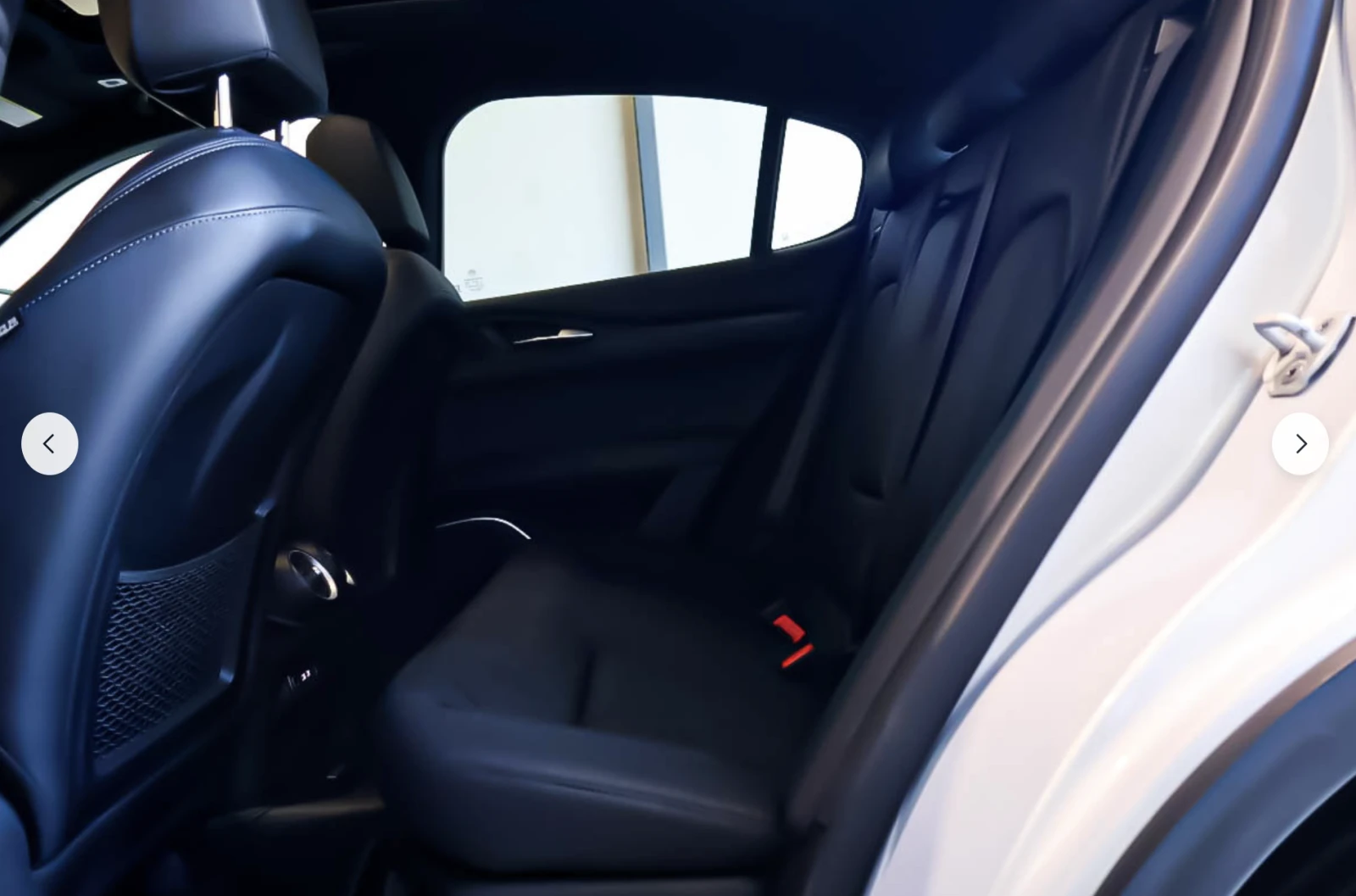 Alfa Romeo Stelvio SPRINT* DISTRONIC* ПАНОРАМА* ПОДГРЕВ* КАМЕРА* КЕЙЛ, снимка 12 - Автомобили и джипове - 54982228