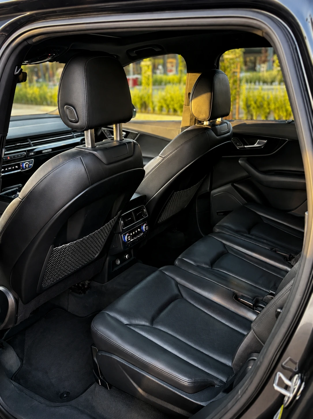 Audi Q7 Matrix/Bose/360/7места/Панорама, снимка 9 - Автомобили и джипове - 55092731