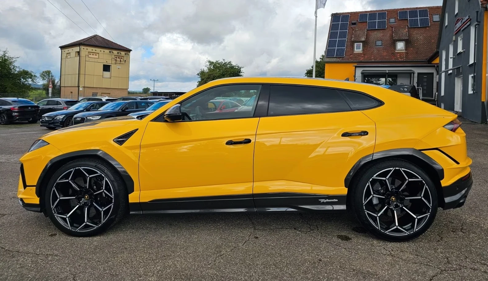 Lamborghini Urus V8 Performante, снимка 3 - Автомобили и джипове - 55748064