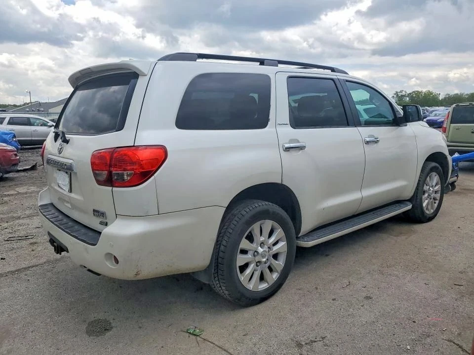 Toyota Sequoia, снимка 4 - Автомобили и джипове - 56689555