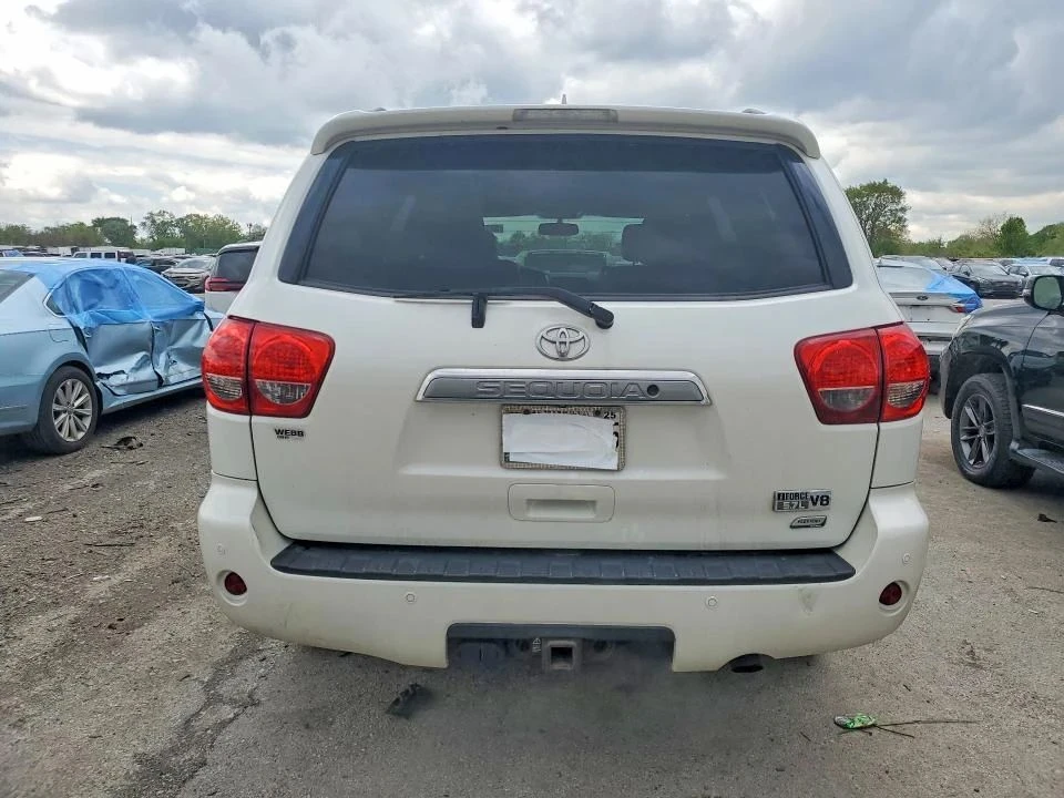 Toyota Sequoia, снимка 5 - Автомобили и джипове - 56689555