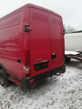 Iveco 35c11 11 | Mobile.bg    3