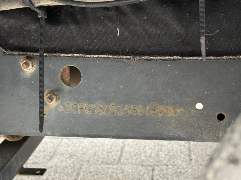 Iveco Daily 35S14 Хладилен + Клима 3.42м. , снимка 10 - Бусове и автобуси - 52379821