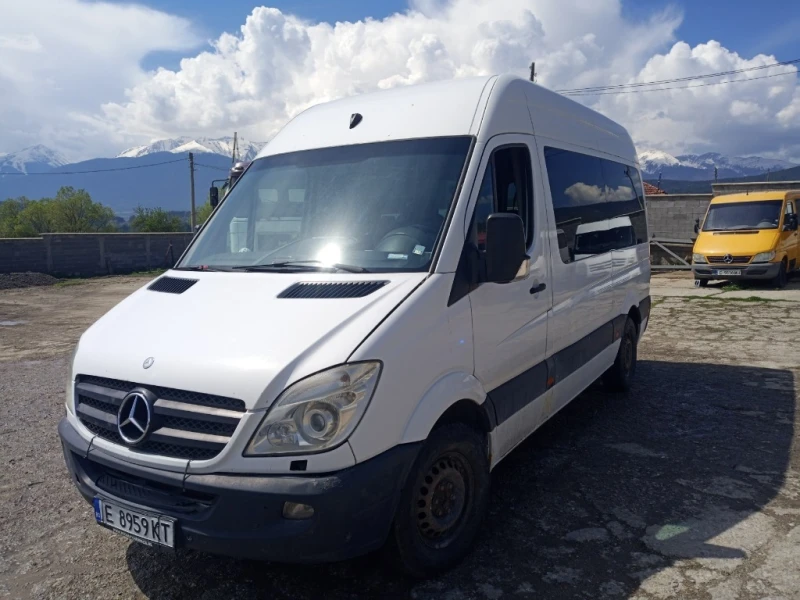 Mercedes-Benz Sprinter 211, снимка 2 - Бусове и автобуси - 53352204