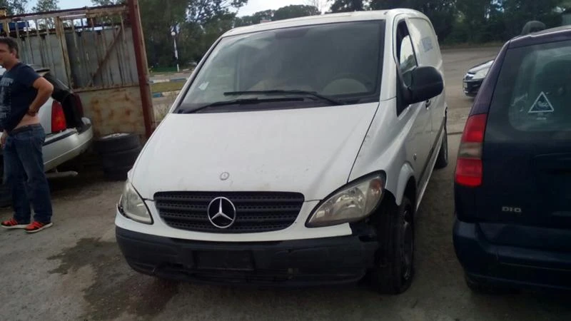 Mercedes-Benz Vito 2.2cdi tip 646, снимка 2 - Бусове и автобуси - 11067157