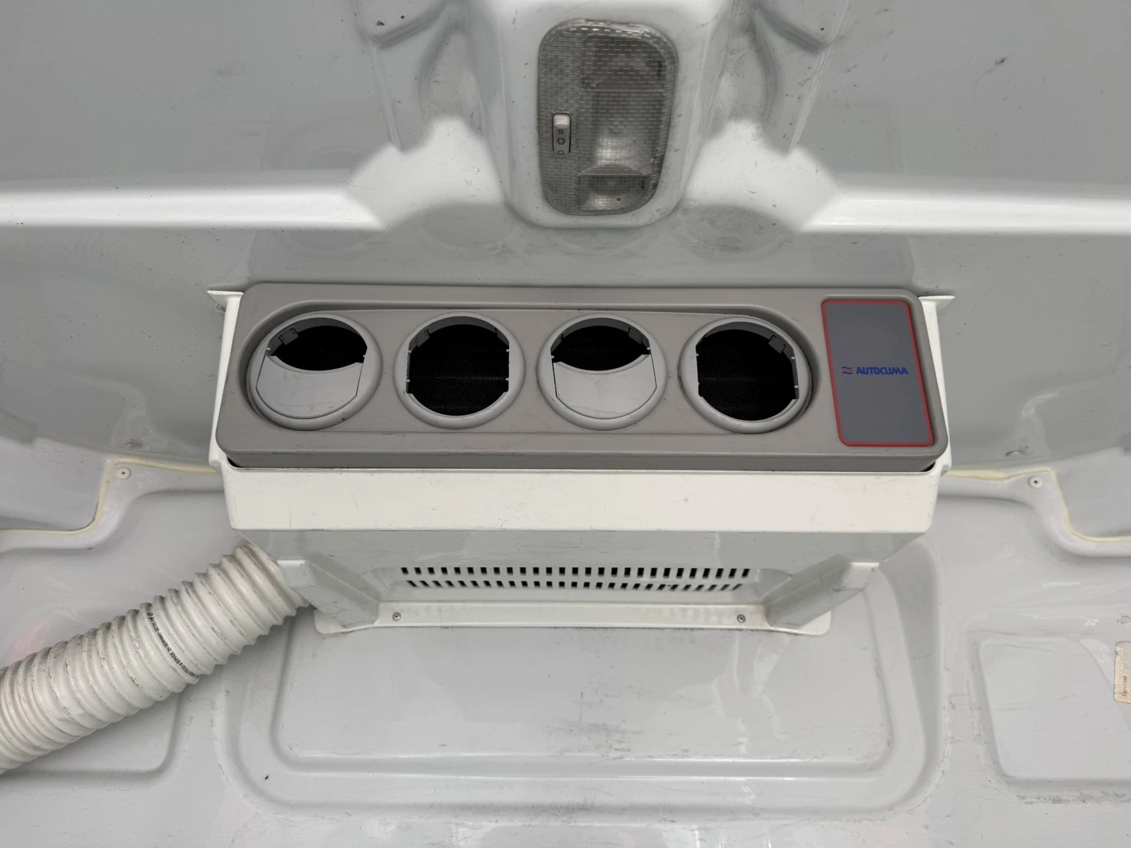 Peugeot Expert 2.0* 177ps* ХЛАДИЛЕН* НАВИ* ПАРКТРОНИК - изображение 10